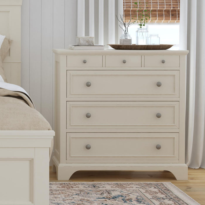 Naples Queen Bed, Nightstand and Chest