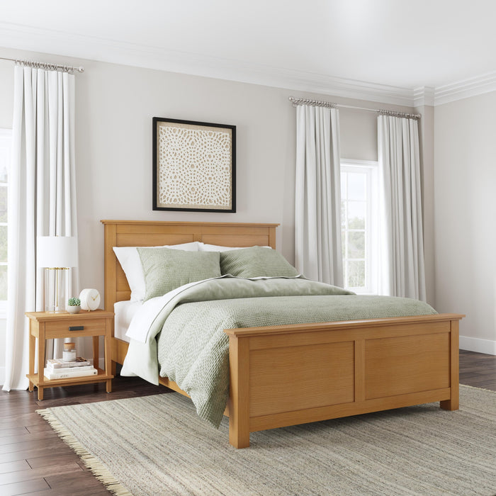 Oak Park Queen Bed and Nightstand