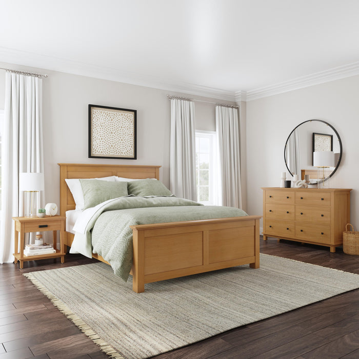 Oak Park Queen Bed, Nightstand and Dresser