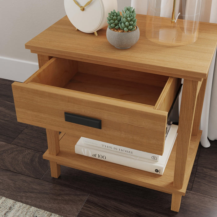 Oak Park King Bed and Two Nightstands