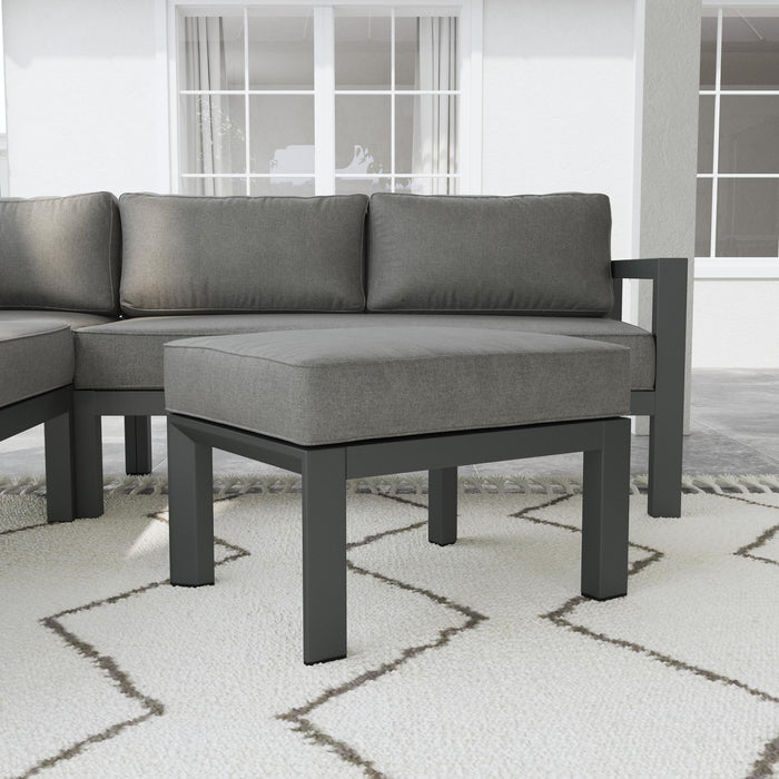 Grayton 5 Seat Sectional w/ Ottoman