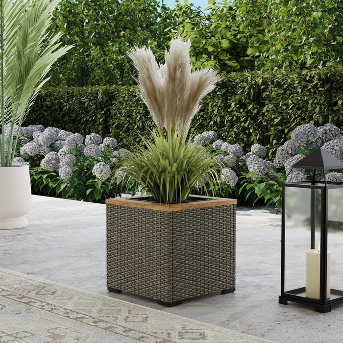 Boca Raton Outdoor Planter
